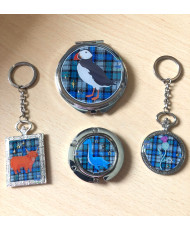 Porte-clés montre à gousset ronde Chardon tartan bleu/gris